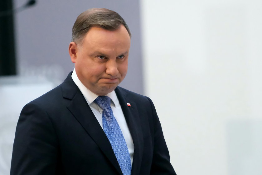 Były prezydent krytykuje nieobecność Andrzeja Dudy