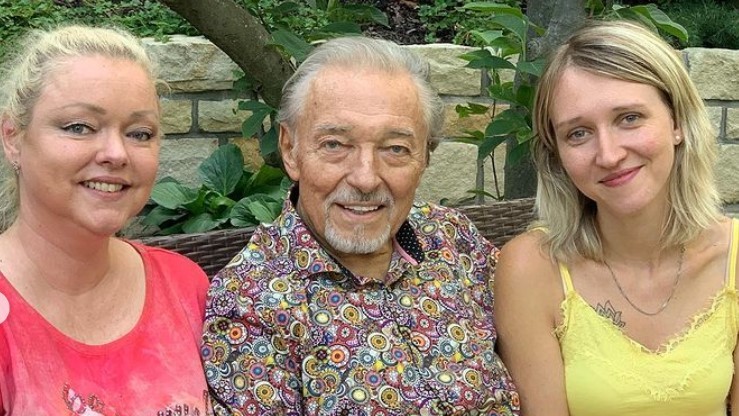 Spevák Karel Gott († 80) s dcérami Dominikou (vľavo) a Luciou (vpravo).