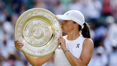 iga świątek triumfuje na  wimbledonie. premier składa gratulacje