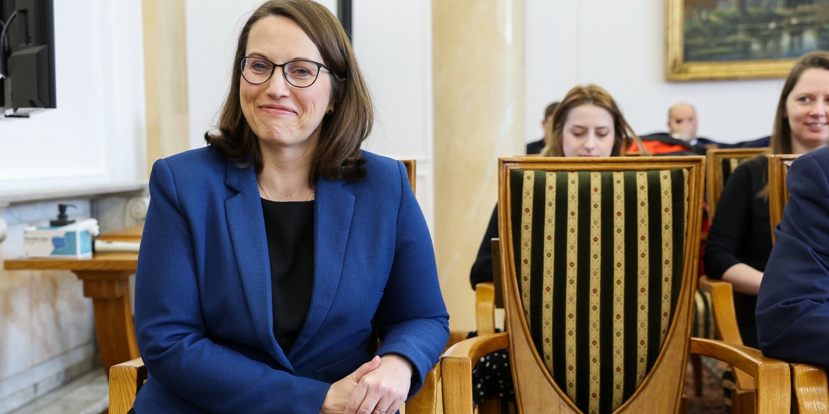 Minister finansów Magdalena Rzeczkowska wypowiedziała się o waloryzacji 500 plus.