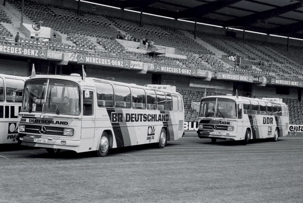 Mercedes-Benz O 302