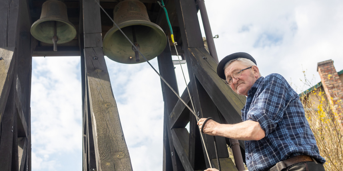 Zygmunt Smełsz jest dzwonnikiem od 20 lat.