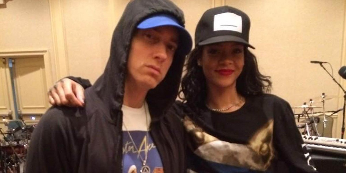 Eminem przeprasza Rihannę na nowej płycie. O co poszło? 