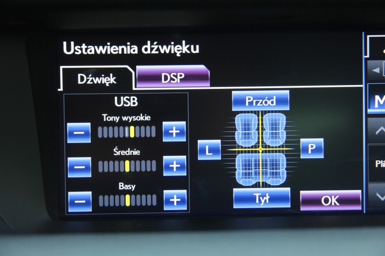 Regulacja dźwięku w ograniczonym zakresie w Lexus GS Mark Levinson.