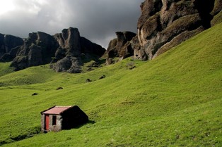 Węgiel z CO2? Islandzki start-up udowadnia, że to możliwe