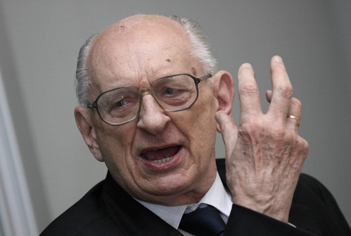 Władysław Bartoszewski