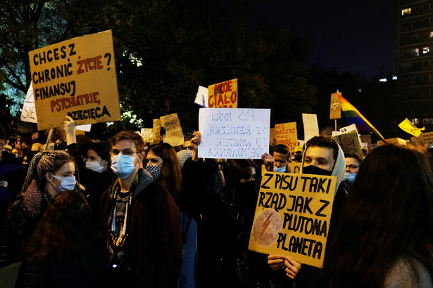 Protesty w Warszawie 28 października 2020 9