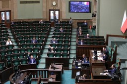 Tarcza antykryzysowa przyjęta. Sejm odrzucił większość poprawek Senatu