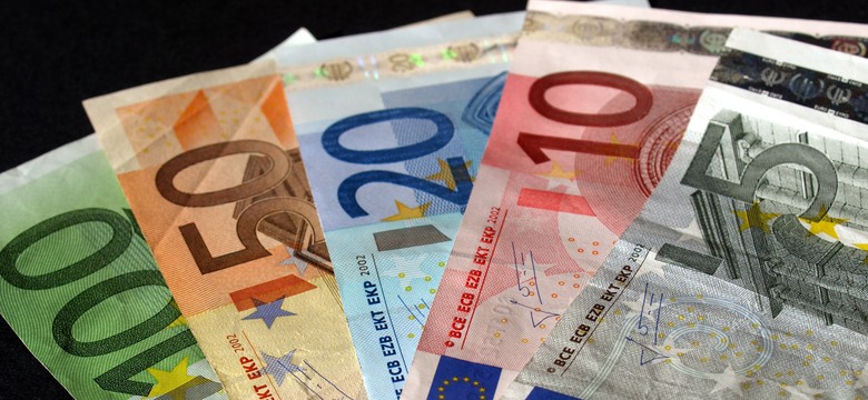 Zalew fałszywych euro. Jakie nominały podrabia się najczęściej?