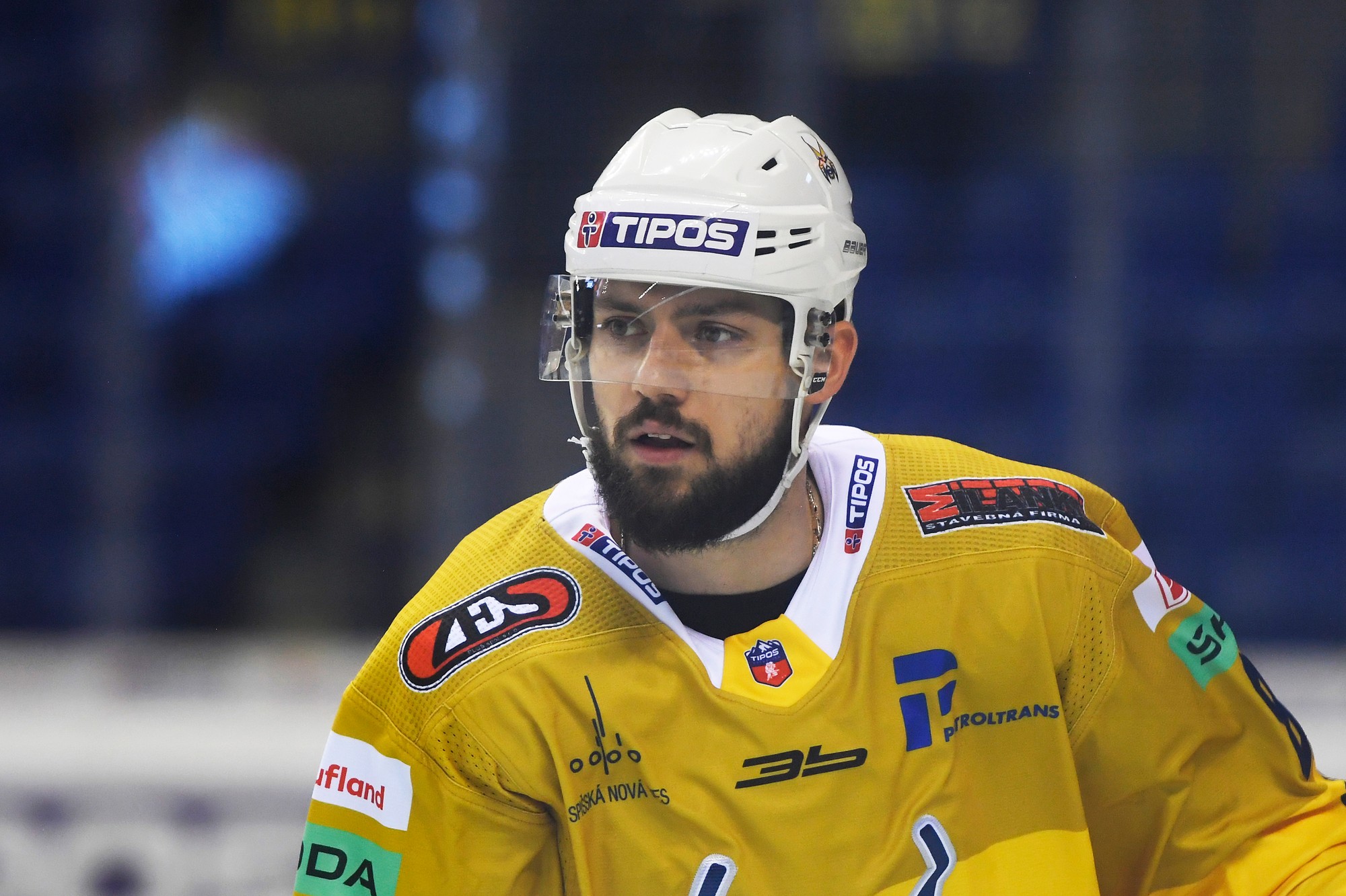 Hokejový útočník Martin Bakoš.