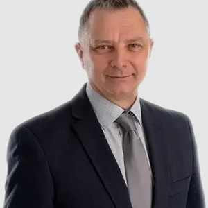 Dr. Molnár Péter
