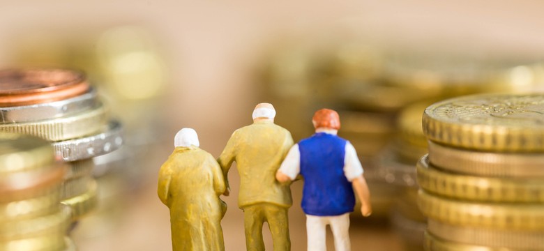500 plus dla emerytów. Startuje trzyletni maraton wyborczy, a głosy seniorów są dla PiS bezcenne