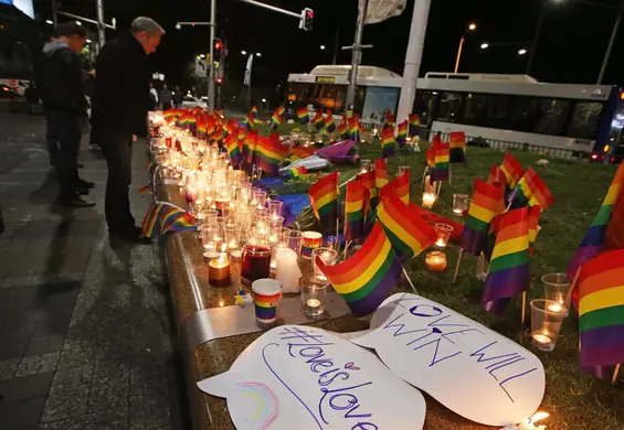 Strzelanina w Orlando: dziesiątki tysięcy internautów poruszonych emocjonalnym wpisem dziennikarza