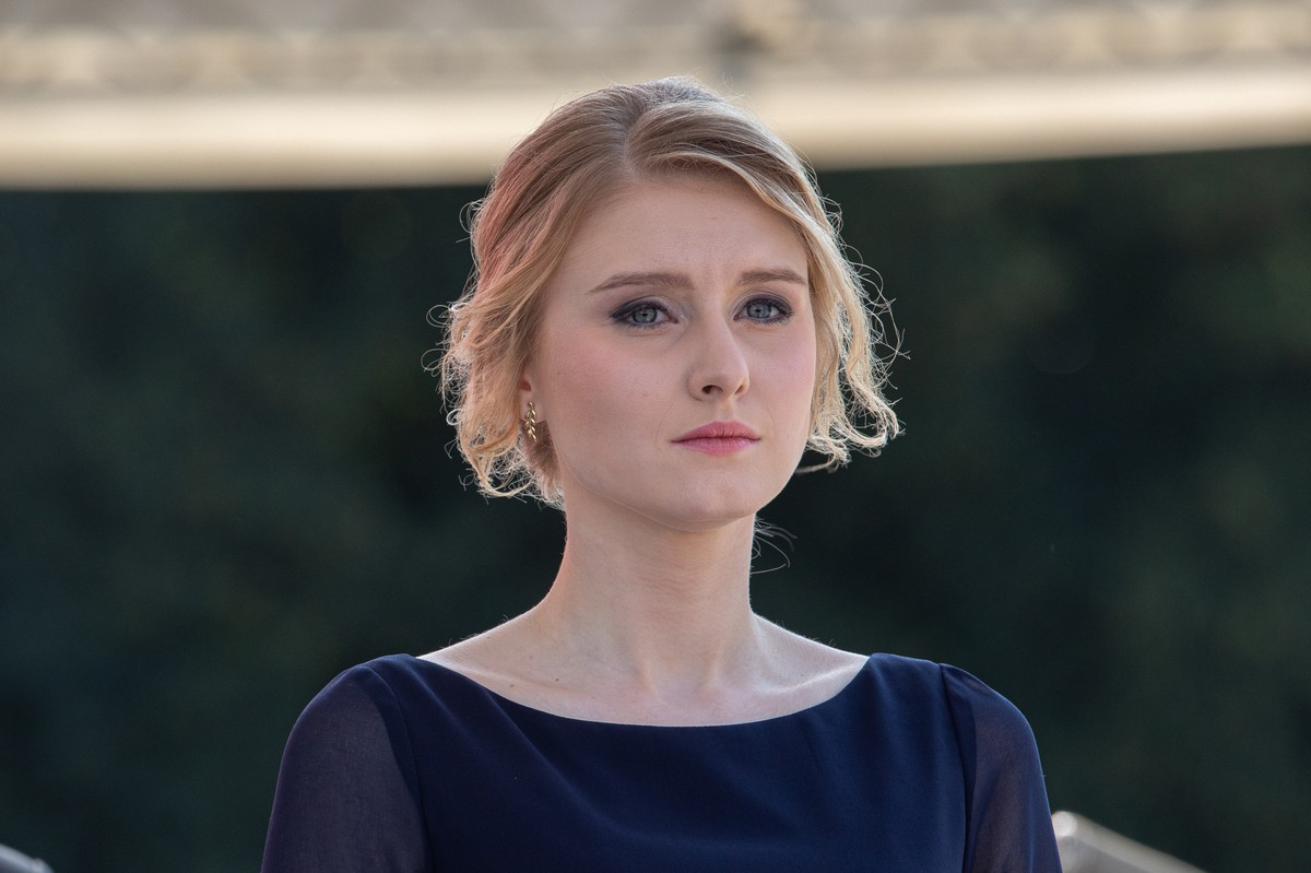 Prezydencka córka Kinga Duda pojechała z kotkiem do weterynarza. Z fasonem
