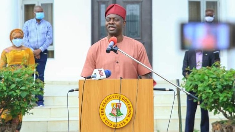 Despite 2nd COVID-19 wave, Makinde permits crossover services in Oyo - Vimarsana News