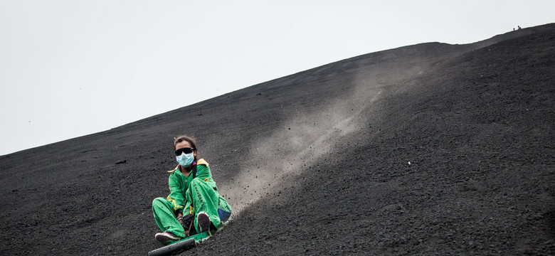 Volcano Boarding, czyli zjazd na desce z aktywnego wulkanu