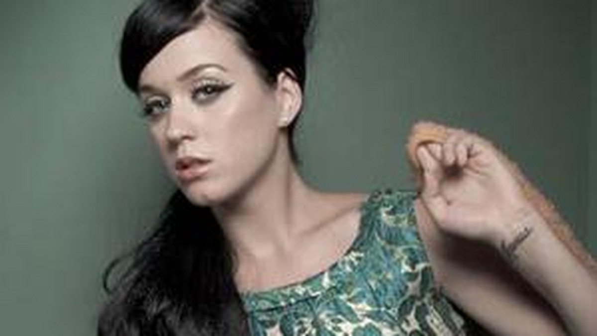 Lily Allen grozi Katy Perry