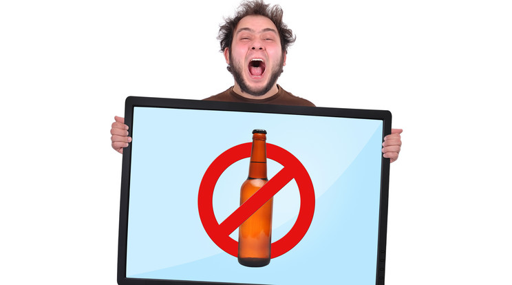 Írországban januártól nem engedélyezik az alkoholok reklámozását csak bizonyos időintervallumokban / Fotó: Shutterstock