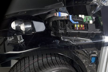 Delphi EVE Concept - Body Computer With Door Connector.