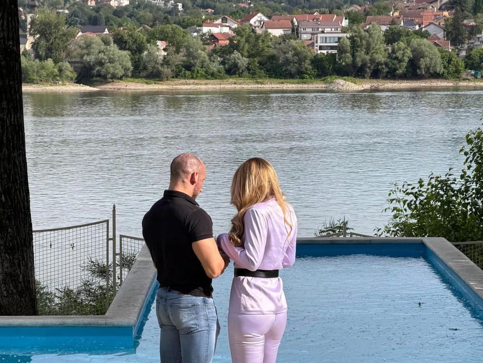 Tea Tairović sa mužem