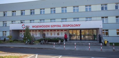 Zaszyli w brzuchu pacjentki łyżkę chirurgiczną. Ordynator zawieszony