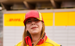 logistyka jest kobietą. dhl ecommerce polska wspiera rozwój kobiet w p