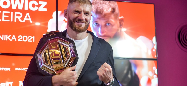 W sobotę Błachowicz po raz drugi będzie bronił mistrzowskiego pasa UFC