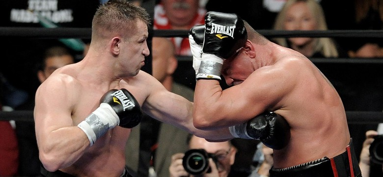 Tak Adamek wykończył rywala