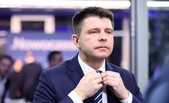 Ryszard Petru zakłada nowe stowarzyszenie, ale z .N nie odchodzi . 'To kontroferta dla programu Morawieckiego'