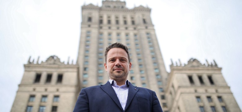 Trzaskowski zapowiada dopłaty do szczepień