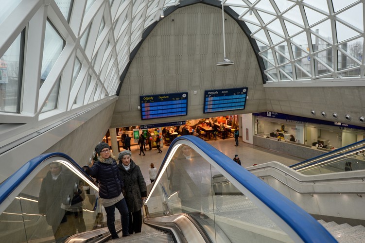 Nowy budynek dworca kolejowego Warszawa Zachodnia <br><br> fot. (zuz) PAP/Marcin Obara