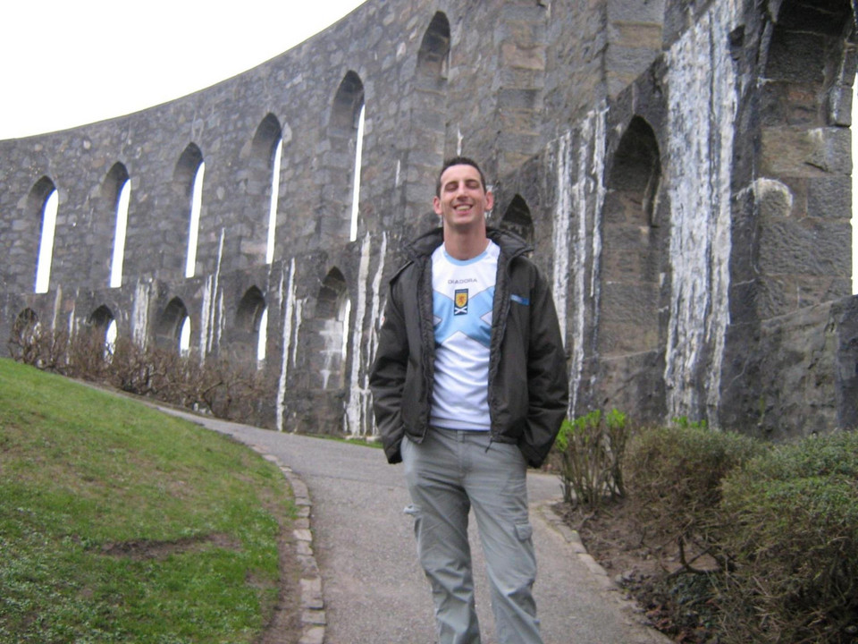 David J. (writetogoofy@vp.pl) - Oban-Scotland