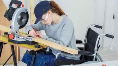 faktury zaliczkowej nie można opłacić z zakładowego funduszu rehabilit