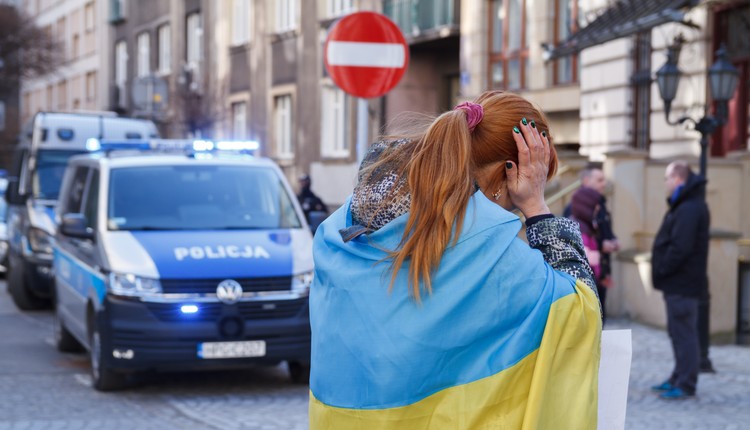 Naucz córkę mówić po polsku". Brytyjski dziennik gorzko o Ukraińcach w Polsce