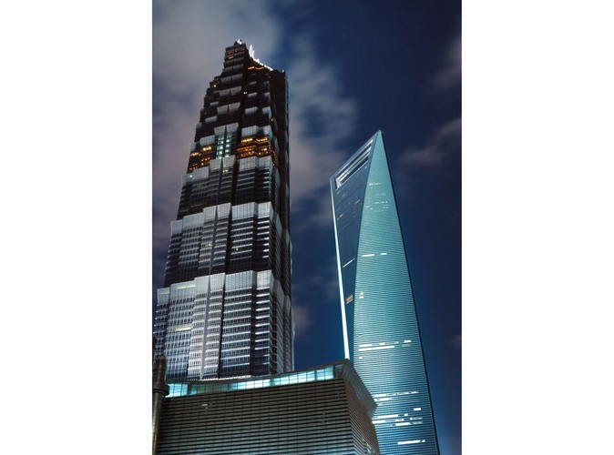 Shanghai World Financial Center w Szanghaju w Chinach - wysokość 492 metry, ukończony w 2008 roku