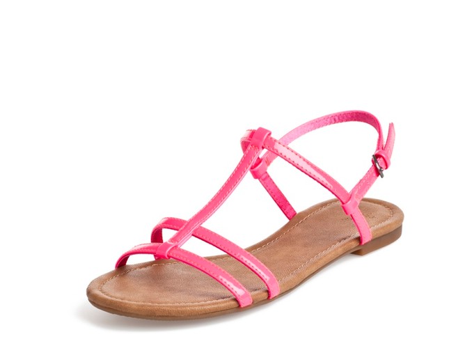 Bądź kolorowa od stóp do głów! Modne propozycje Oysho