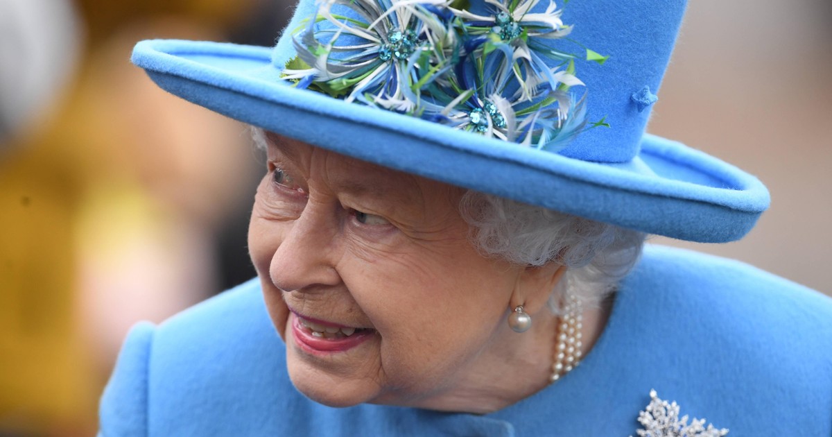 Wszystkie stroje Elżbiety II. "To wymagało ogromnych nakładów pracy"