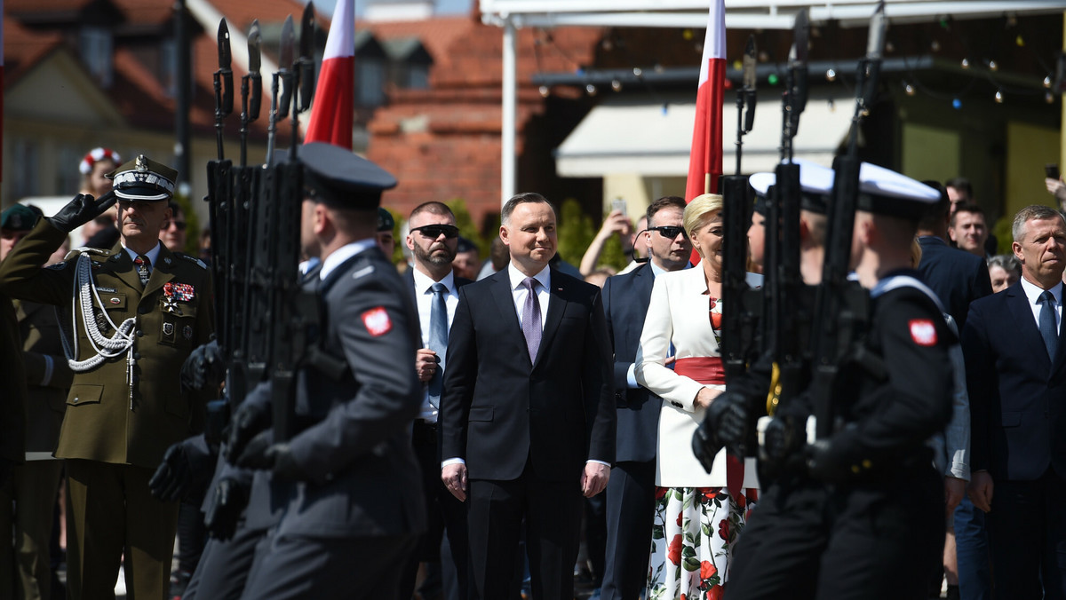 Uroczystość podniesienia flagi państwowej