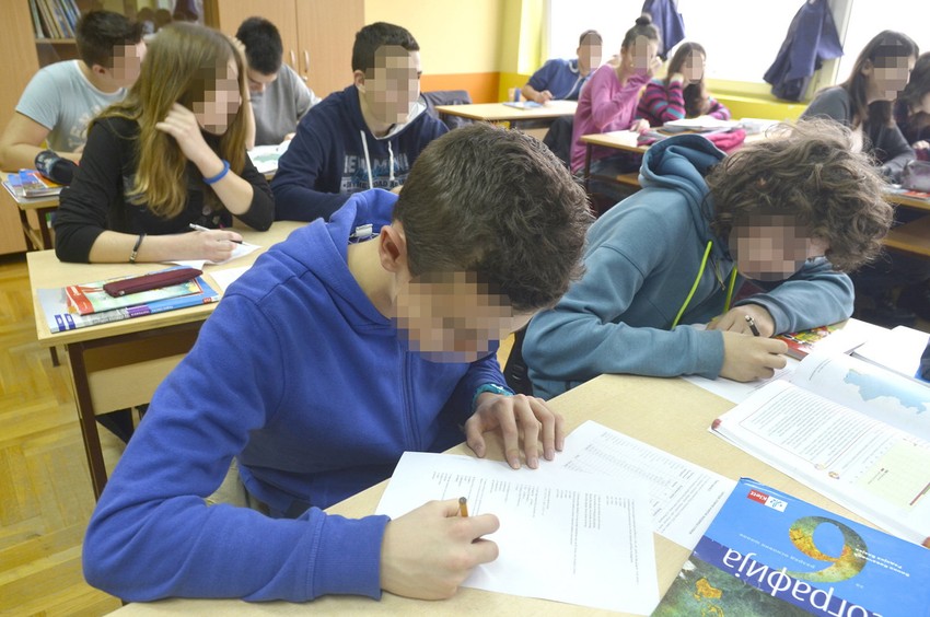 Teško podnose česte provere znaja zbog skraćenih časova