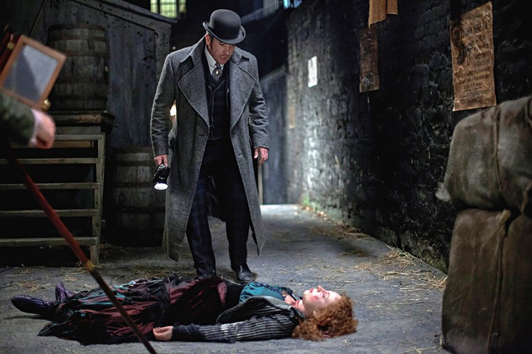 Matthew Macfadyen i Sarah Gallagher w serialu 'Ripper Street: Tajemnica Kuby Rozpruwacza'