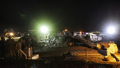 Légikataszrófa: felszállás közben zuhant le a Lion Air gépe – galéria