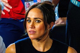 Objavljen BIZARAN SNIMAK MEGAN MARKL I PRINCA HARIJA iz porođajne sale: Raširila noge, zadigla haljinu pa počela da TVERKUJE: Ne zna se koji je momenat neprijatniji