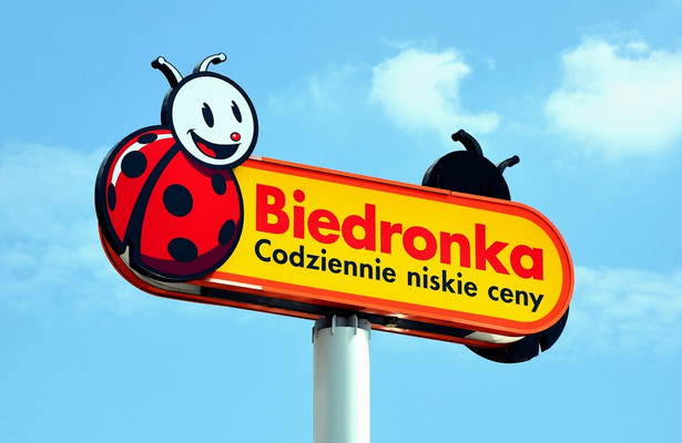 Na koniec września br. sieć Biedronka liczyła 3 304 placówki.