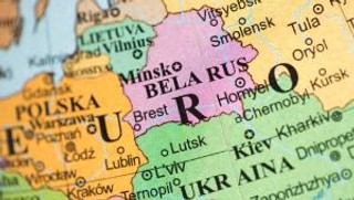 Przydacz: Uzbekistan ogranicza loty do Mińska dla obywateli państw, skąd pochodzą migranci