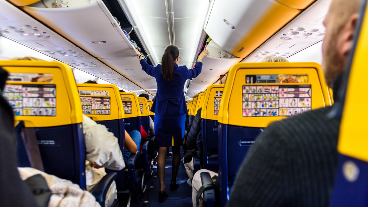 Steward Ryanaira o strajkach: "Przewoźnik grozi zwolnieniami"