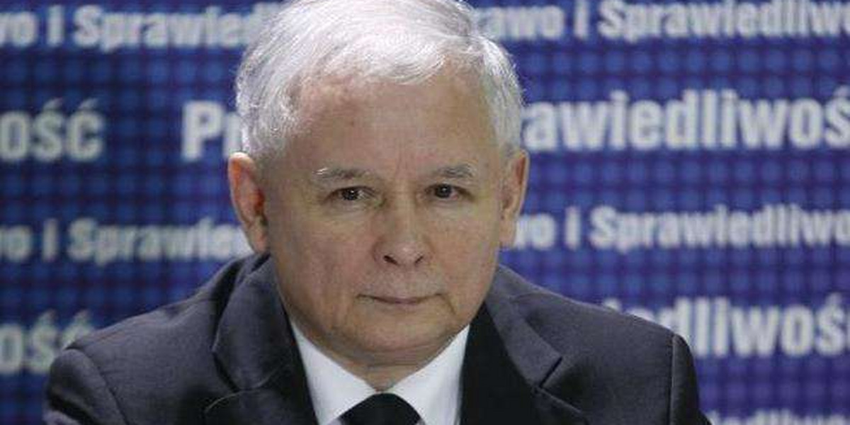 Kaczyński: Nie odejdę! A wróżka na to...