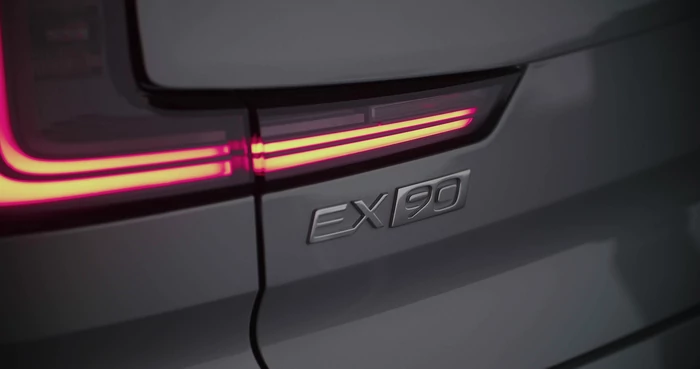 Volvo EX90