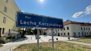 Młodzieżówka Nowoczesnej nie chce placu Lecha Kaczyńskiego. Jest petycja do Rady Miasta 