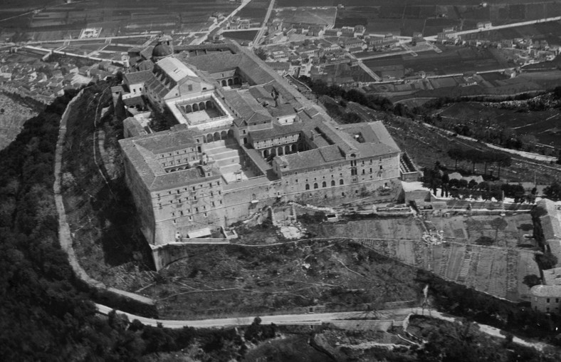 Klasztor benedyktyński na Monte Cassino w 1930 r.