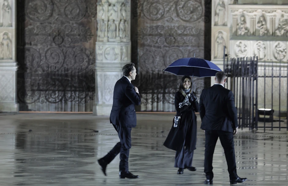 Ilon Mask stigao na otvaranje obnovljene katedrale Notr Dam